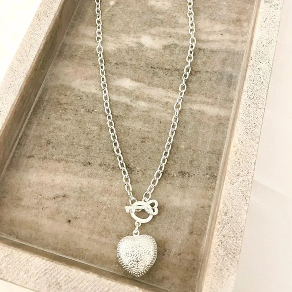 925 Sterling Silver Chunky Heart Necklace Heart and Key Toggle Chain Necklace - Picture 3 of 6